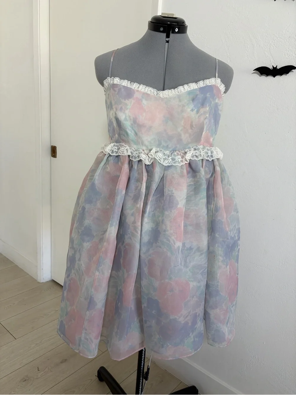 Selkie Pastel Pink & Blue Floral Lace-Trim Dress XL - Picture 1 of 5